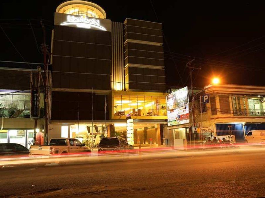 Horison Samarinda Hotel Exterior foto